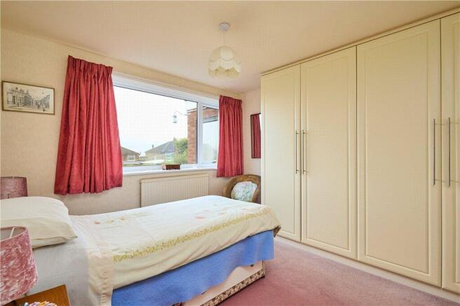 2 bed Bungalow for sale Image 8