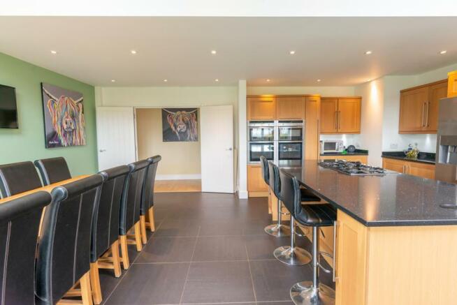 Kitchen dining room