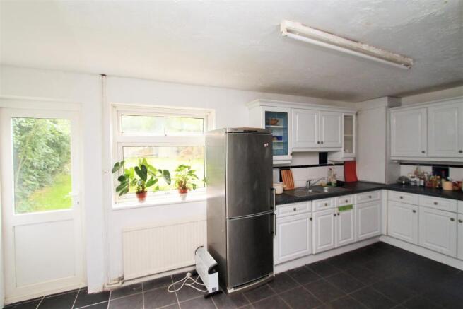 Kitchen Rear.JPG