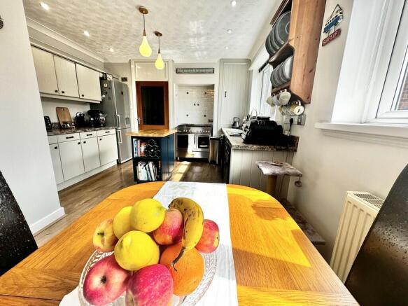 Kitchen / diner