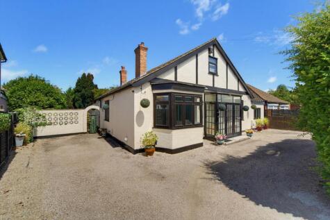 Chertsey Road, Ashford