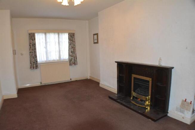 Lounge Second Picture