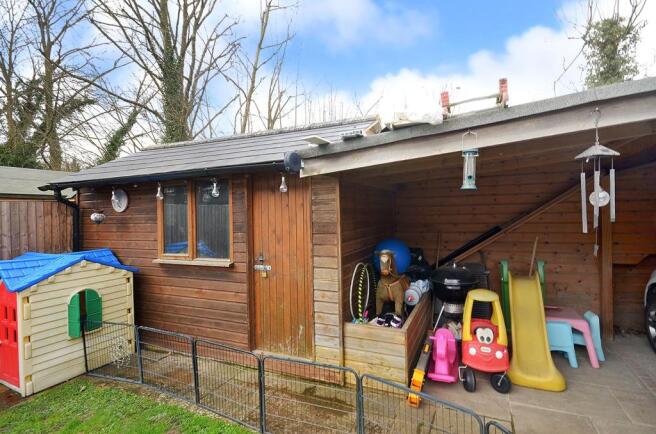 Shed/Summer House