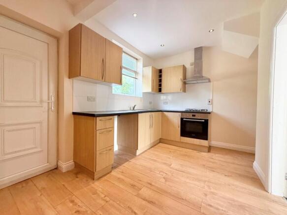 108 Hartley Kitchen.jpg