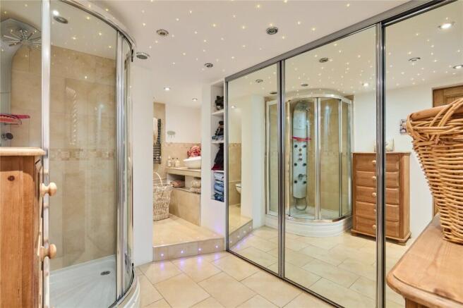 Bed 3 En-Suite