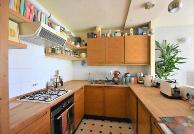 Kitchen (2)
