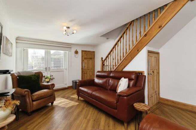 2 bed Semi-Detached for sale Image 9