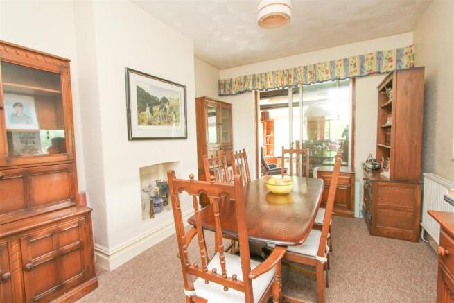 dining room.jpg