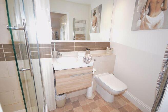 En Suite Showe...