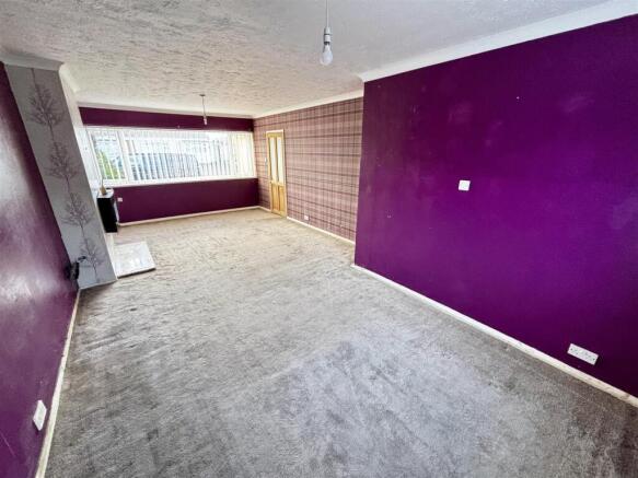 Open Plan Living and Dining Room