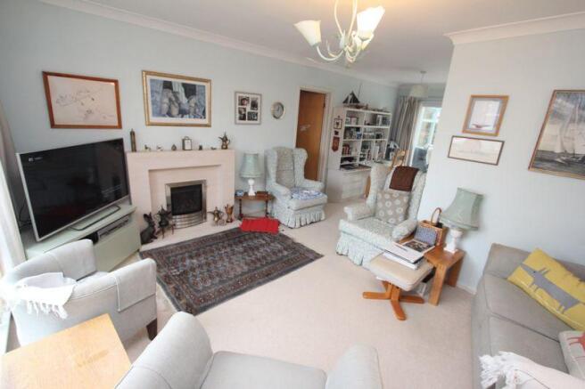 Living Room to...