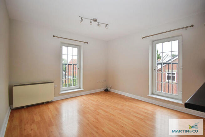 1b Bell Lane, liv...