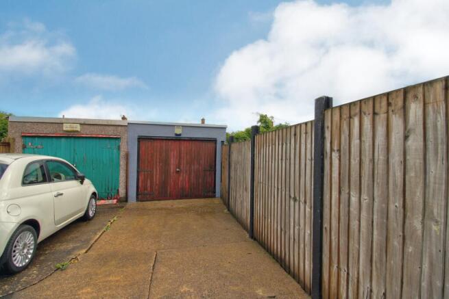 634E5616-1FAA-4D44-B7EE-6CA1587A3451