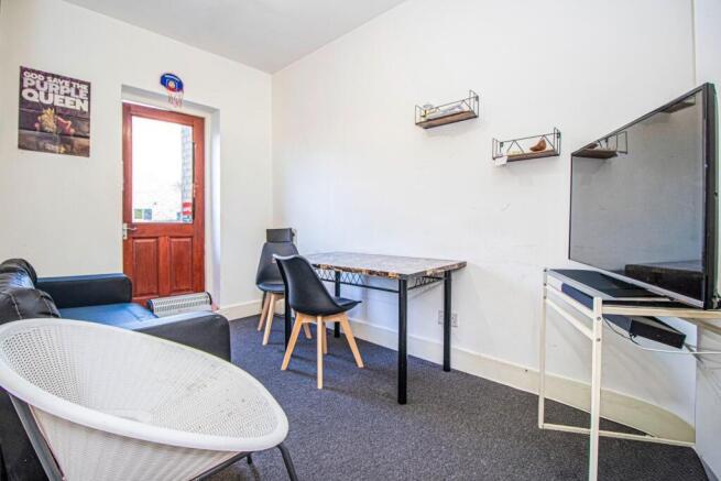 lounge space hanbury.jpg