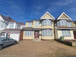 48, Woodgrange Avenue, Harrow HA3 0XD