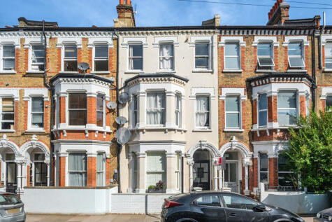 Tremadoc Road, London, SW4