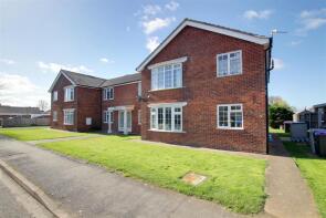 12, The Laurels, George Street, Mablethorpe LN12 2BP