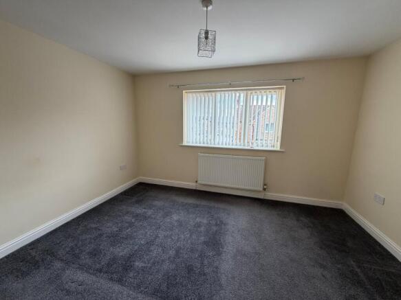 2 bed Semi-Detached for sale Image 6