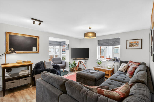 46whitlockavenuelarge3