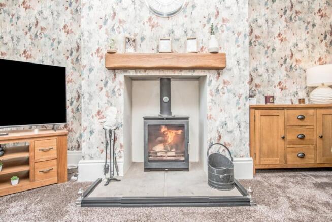2 bed Terraced for sale Image 5