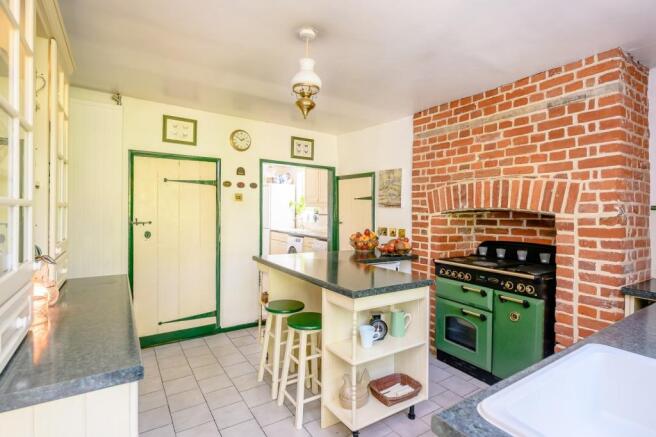 Kitchen/Breakfast