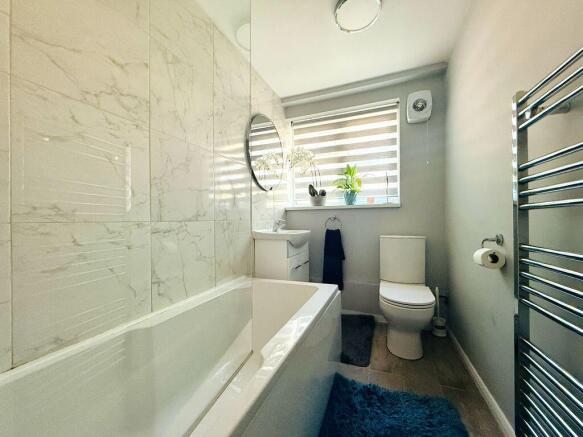 1 bed Flat for sale Image 7