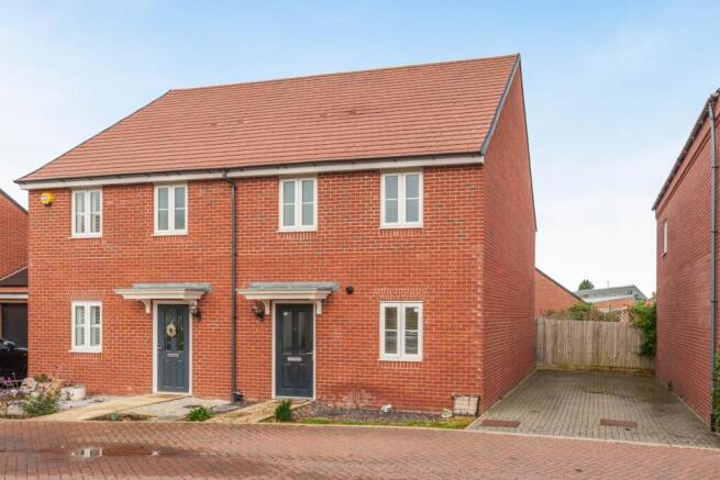 3-bed semi-detached on Sutherland Lane, Biddenham, £350,000