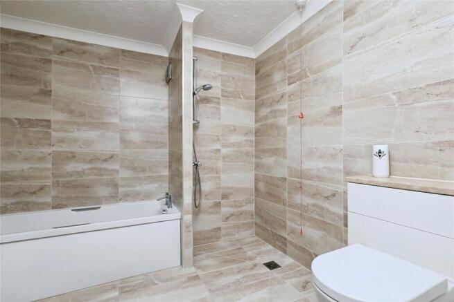 1 bed Apartment for sale Image 2
