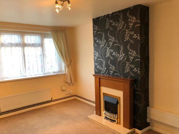 Pritchard Avenue, Wednesfield photo 2