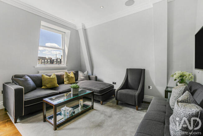 Garden House, 86-92 Kensington Garden Square, London W2 4BB photo 4