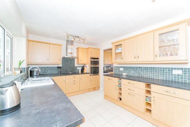 Kitchen2