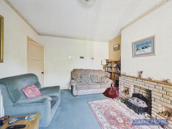 4 bed Semi-Detached for sale Image 6