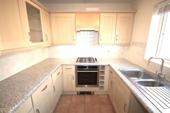 Kitchen a.JPG