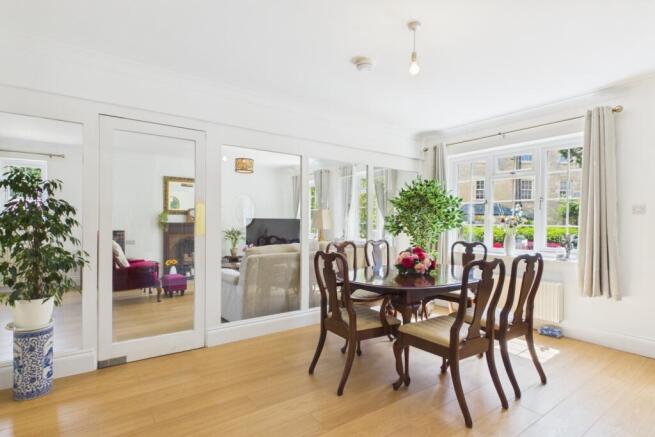 EweMove - Stamford - Tixover - Dining Room