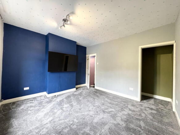 2 bed Terraced for sale Image 12