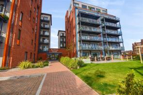 14, Pavilion Court, Hamilton Gardens, Felixstowe IP11 7FA