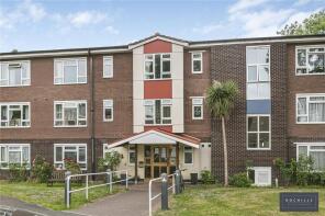 40, The Firs, Firs Close, Claygate, Esher KT10 0NW