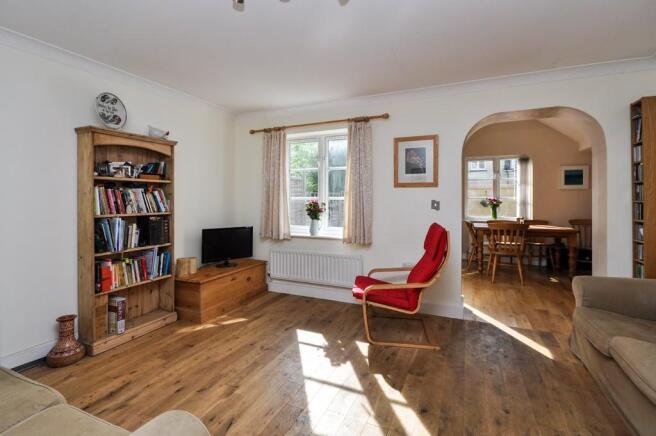 Living room looki...