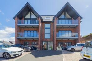 Flat 3, 1 Sandstone House, Rocky Lane, Wirral CH60 0BY