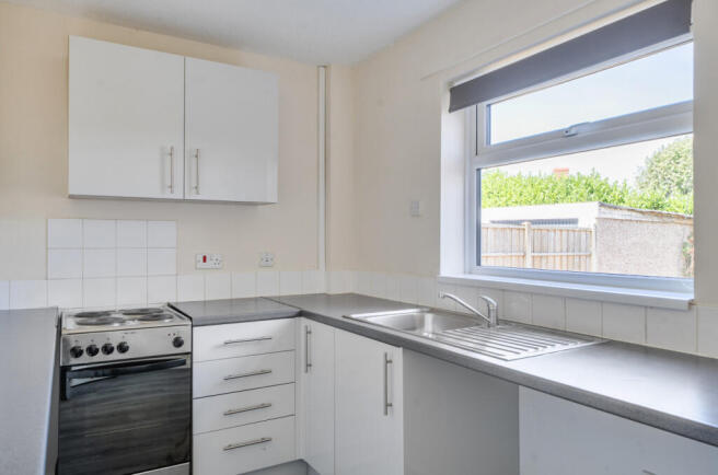 2 bed House for sale Image 5