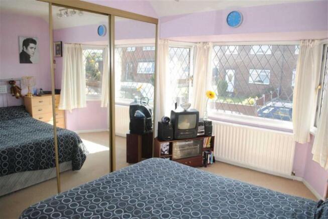 BEDROOM 1