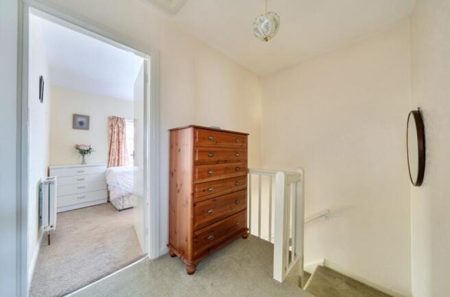 3 bed Terraced for sale Image 9