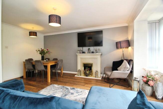 3 bed Terraced for sale Image 7