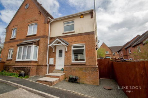 Walnut Gardens, Plympton, PL7 2ZF