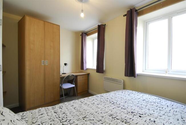 42RegentSt2bed001.JPG