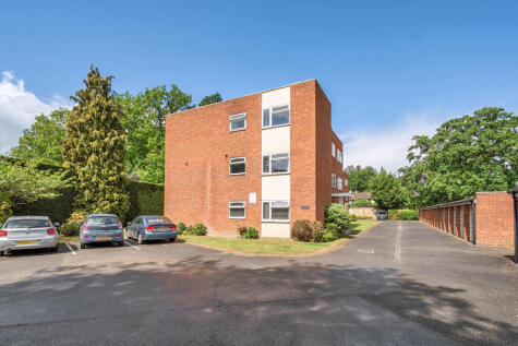 Alwyne Court, Horsell, Woking, GU21