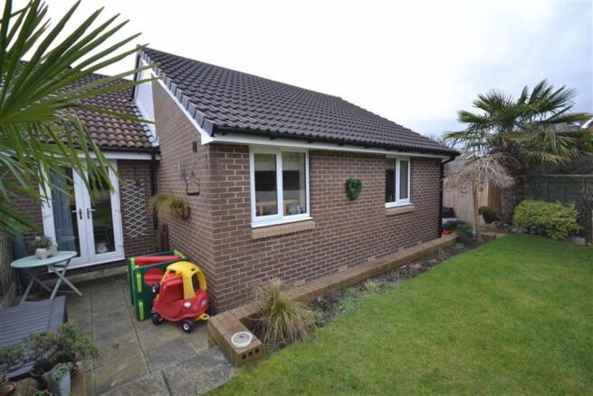 Outside View 5