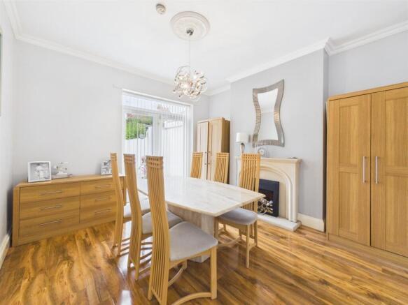 Dining Room: