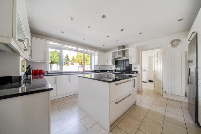 1424327-10-69a9c3...