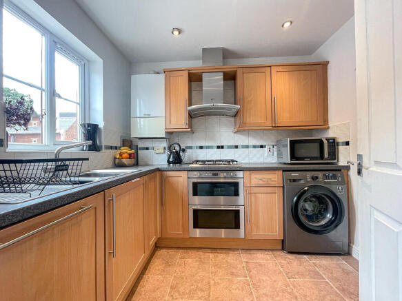 6 St Marys Close - Kitchen